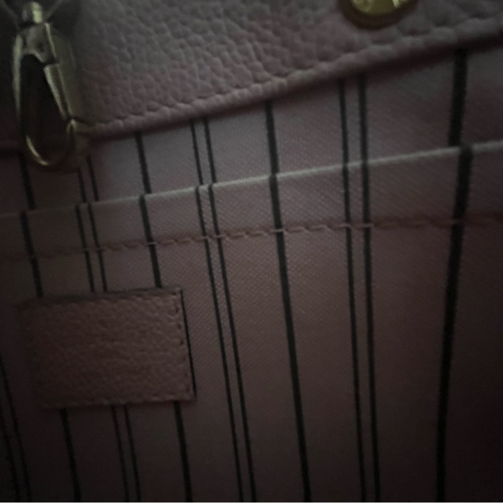 Louis Vuitton Montaigne Empriente bag - Picture 11 of 17